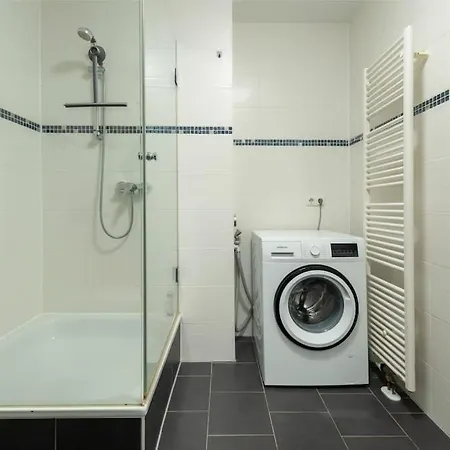 Luxus Am Zoo Mit Stellplatz 아파트 라이프치히