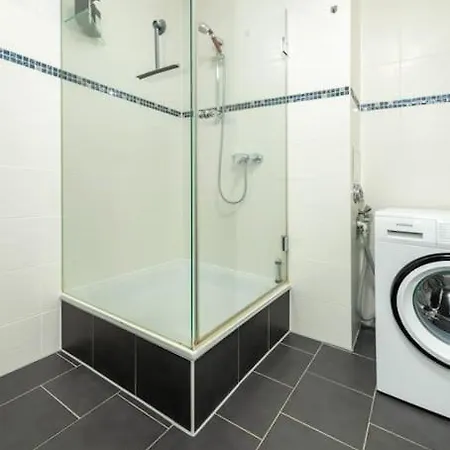 Luxus Am Zoo Mit Stellplatz *