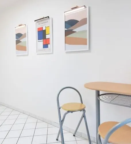 Luxus Am Zoo Mit Stellplatz アパート