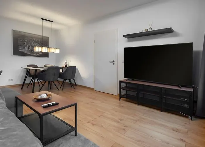 Luxus Am Zoo Mit Stellplatz * ライプツィヒ