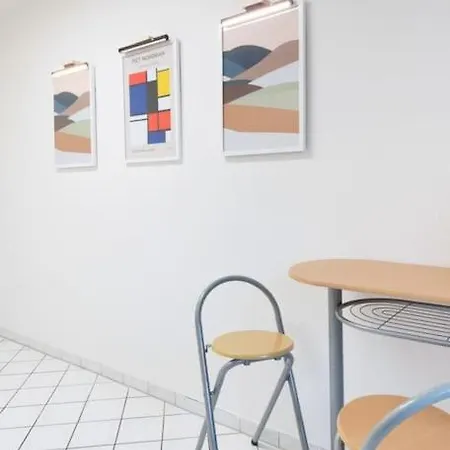 Luxus Am Zoo Mit Stellplatz Apartment