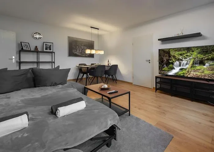 Апартаменты Luxus Am Zoo Mit Stellplatz *